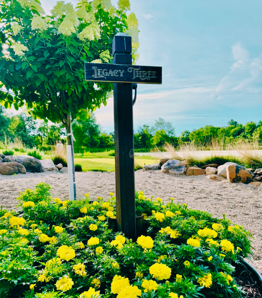 History meets flowers. Flowers meet golf.